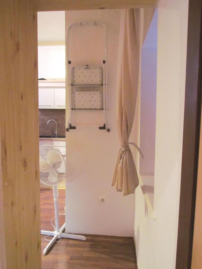 Center Studio Apartment Pula Exterior foto